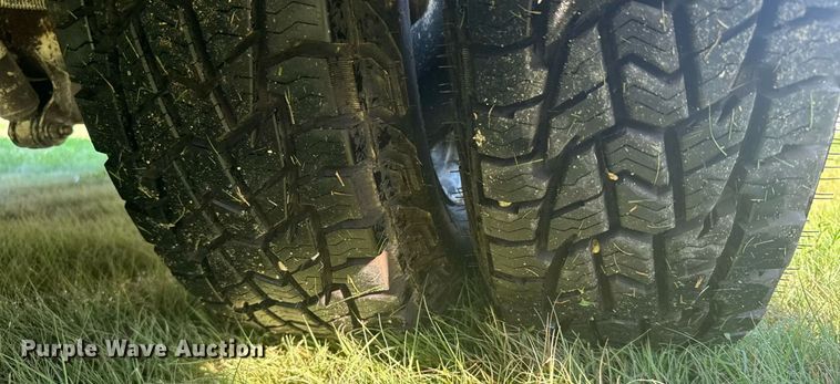 image for item ER2332 2014 Chevrolet Express school bus