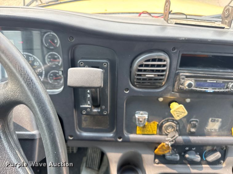 image for item ER2339 2008 Thomas Built B2  school bus