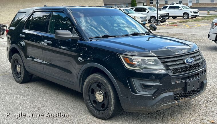 image for item ET3075 2018 Ford Explorer Police Interceptor SUV
