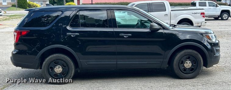 image for item ET3075 2018 Ford Explorer Police Interceptor SUV