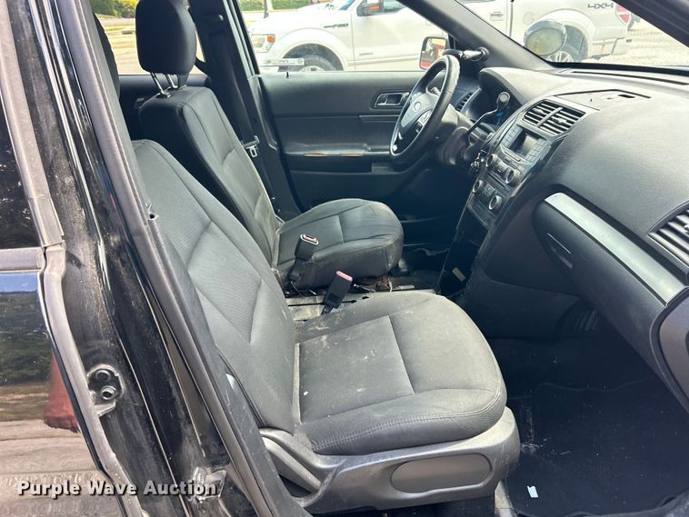 image for item ET3075 2018 Ford Explorer Police Interceptor SUV