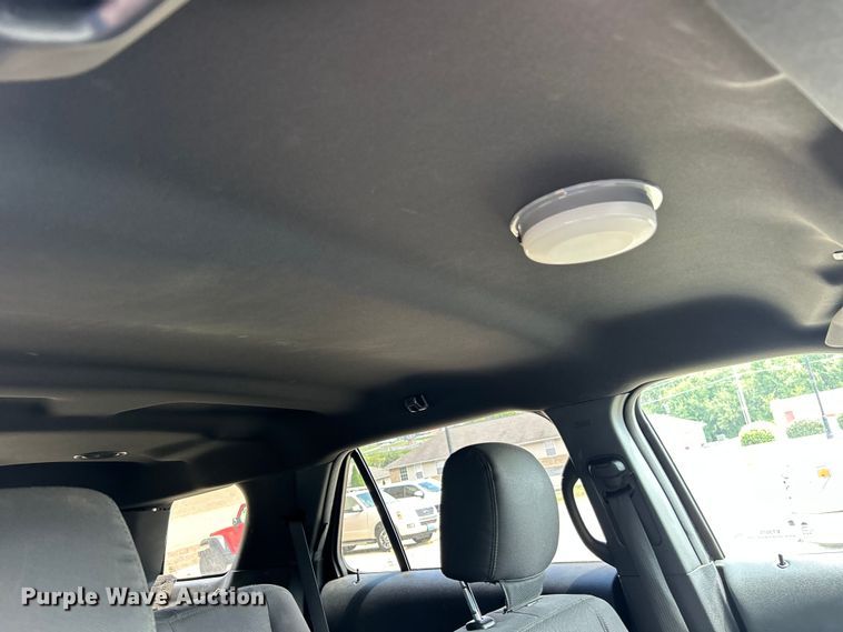 image for item ET3075 2018 Ford Explorer Police Interceptor SUV