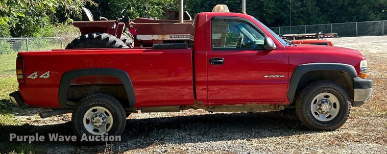 image for item ET3086 2002 Chevrolet Silverado 2500HD pickup truck