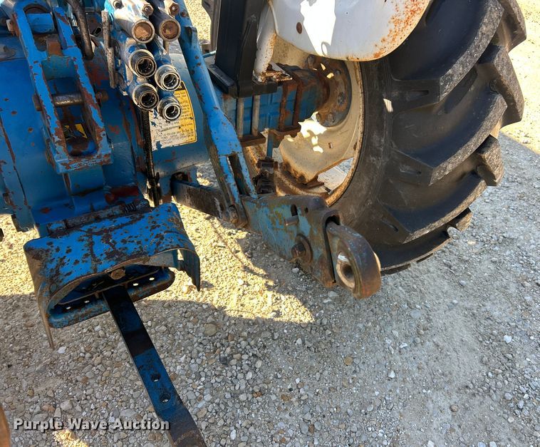 image for item ET3087 Ford 3930 tractor