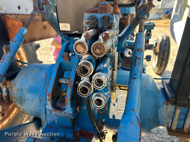 image for item ET3087 Ford 3930 tractor