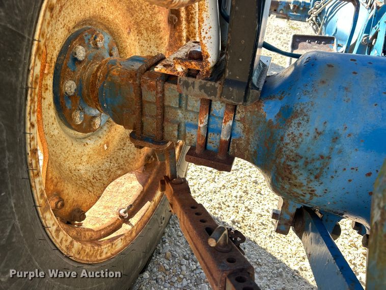 image for item ET3087 Ford 3930 tractor