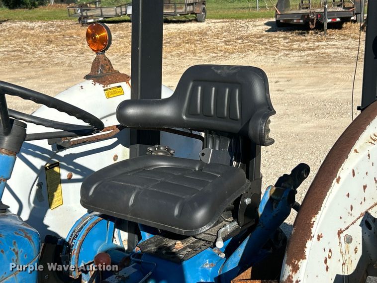 image for item ET3087 Ford 3930 tractor