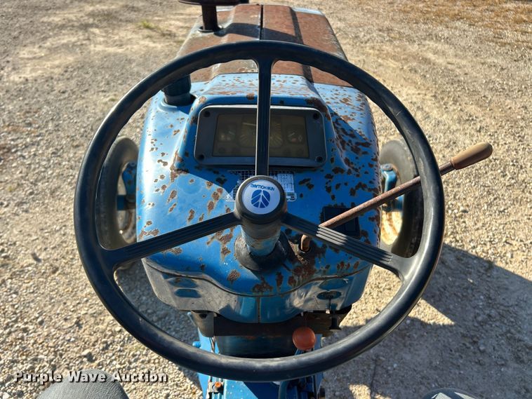 image for item ET3087 Ford 3930 tractor