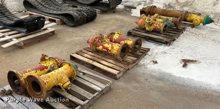 image for item ET3089 Mueller (8) fire hydrants