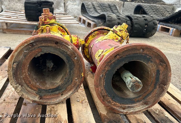 image for item ET3089 Mueller (8) fire hydrants