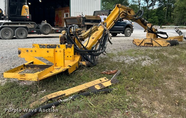 image for item ET3103 Tiger side boom rotary mower