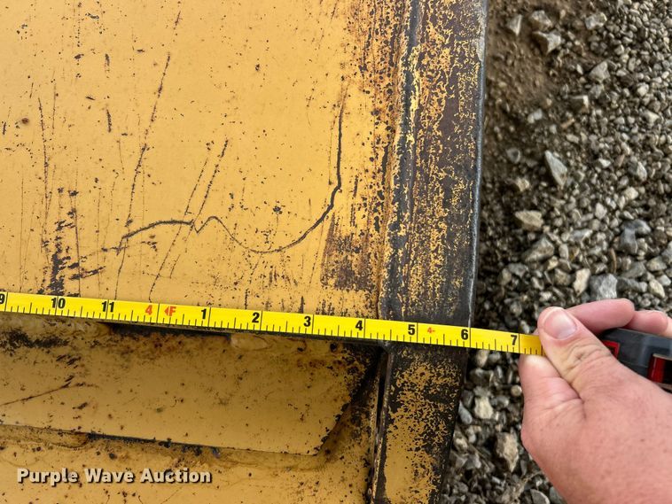 image for item ET3103 Tiger side boom rotary mower