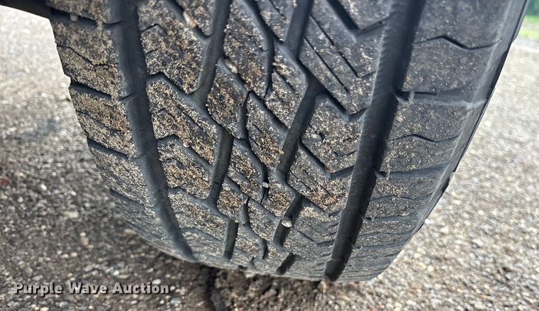 image for item ET7058 2018 Chevrolet Silverado 1500 pickup truck