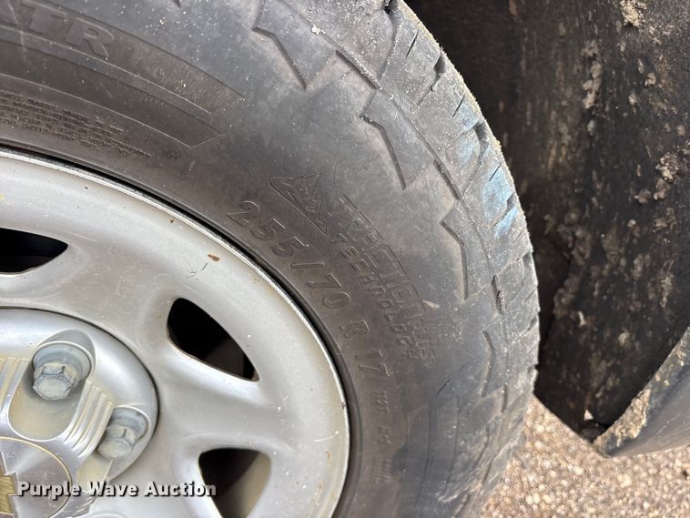 image for item ET7058 2018 Chevrolet Silverado 1500 pickup truck