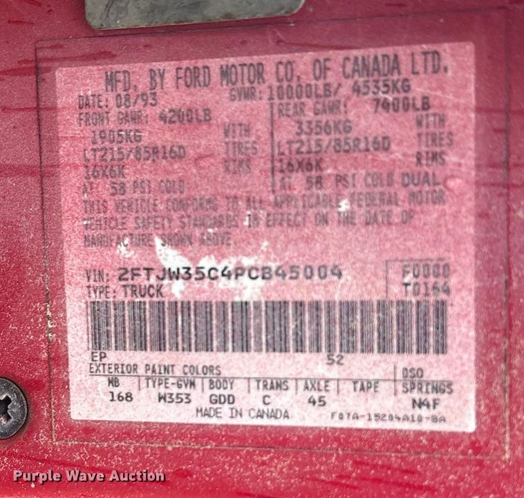 image for item ET7062 1993 Ford F350 Crew Cab flatbed pickup truck