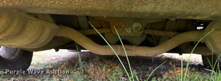 image for item ET7064 2002 Cadillac Seville 