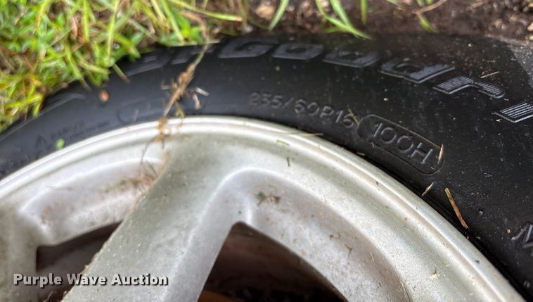 image for item ET7064 2002 Cadillac Seville 