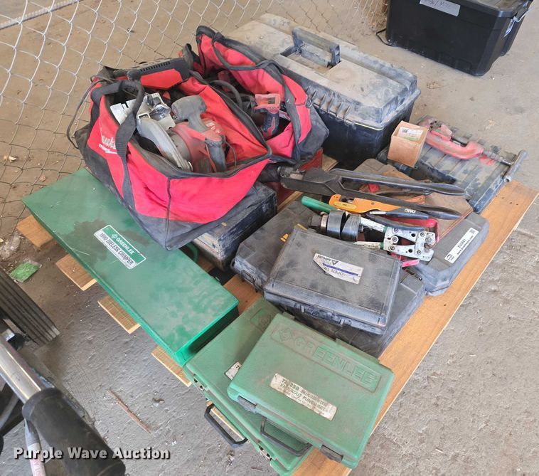 image for item EU3661 Tools