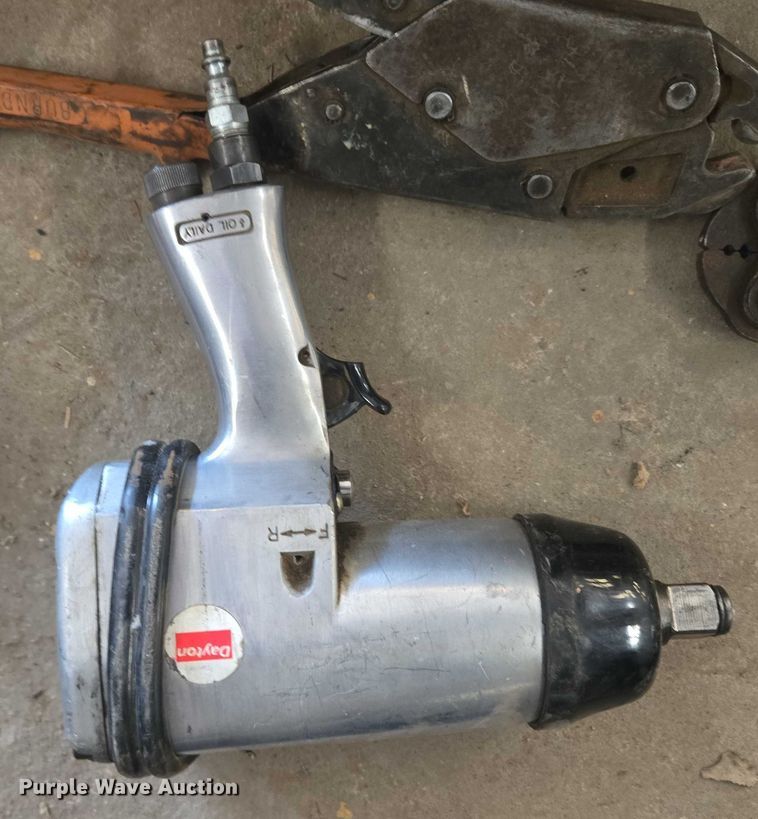 image for item EU3661 Tools