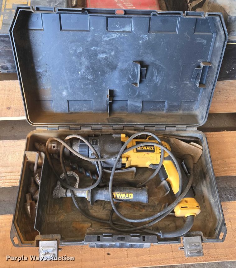 image for item EU3661 Tools