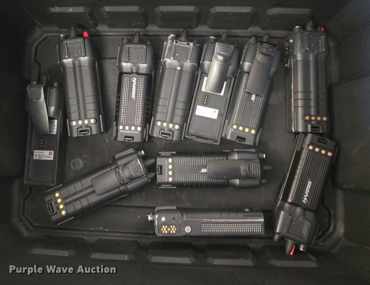 image for item EU3664 (11) radios