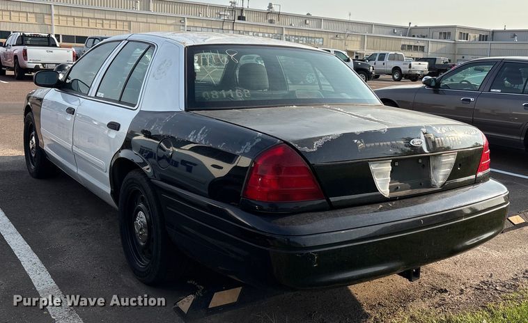 image for item EU4564 2008 Ford Crown Victoria Police Interceptor 