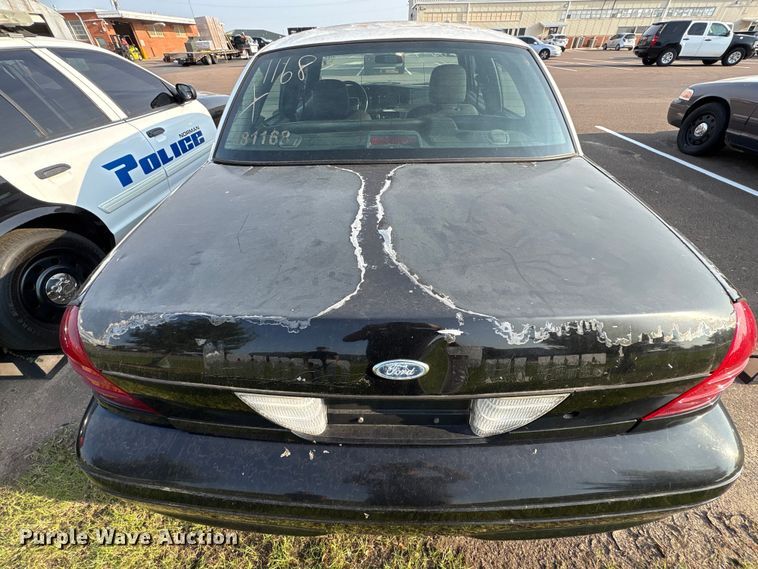 image for item EU4564 2008 Ford Crown Victoria Police Interceptor 
