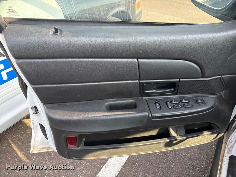 image for item EU4564 2008 Ford Crown Victoria Police Interceptor 