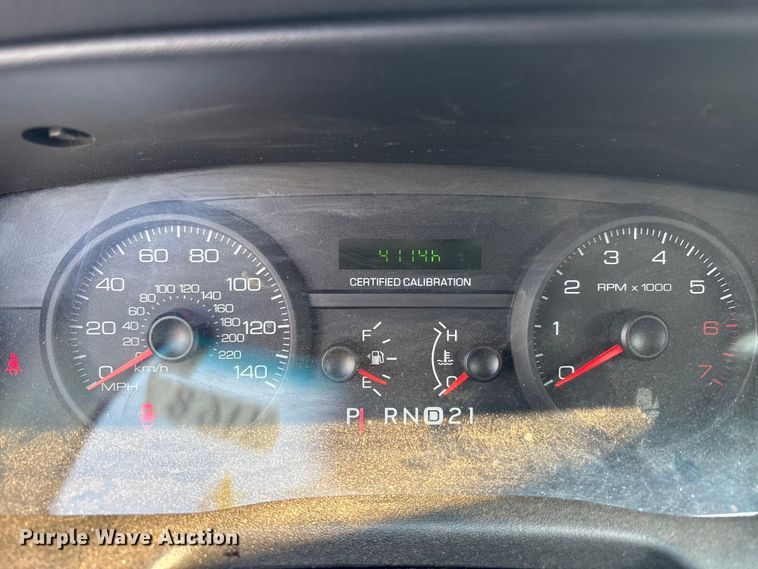 image for item EU4564 2008 Ford Crown Victoria Police Interceptor 