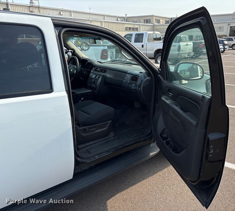 image for item EU4566 2012 Chevrolet Tahoe Police SUV