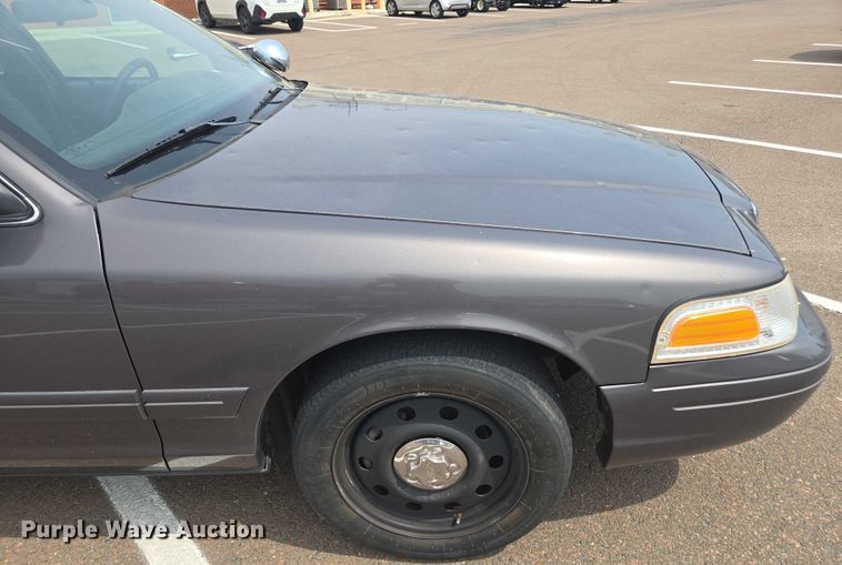 image for item EU4567 2007 Ford Crown Victoria Police Interceptor 