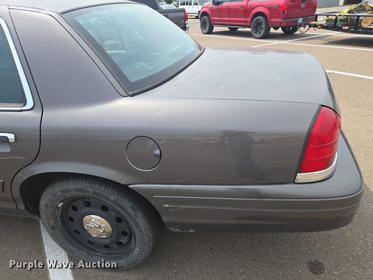 image for item EU4567 2007 Ford Crown Victoria Police Interceptor 