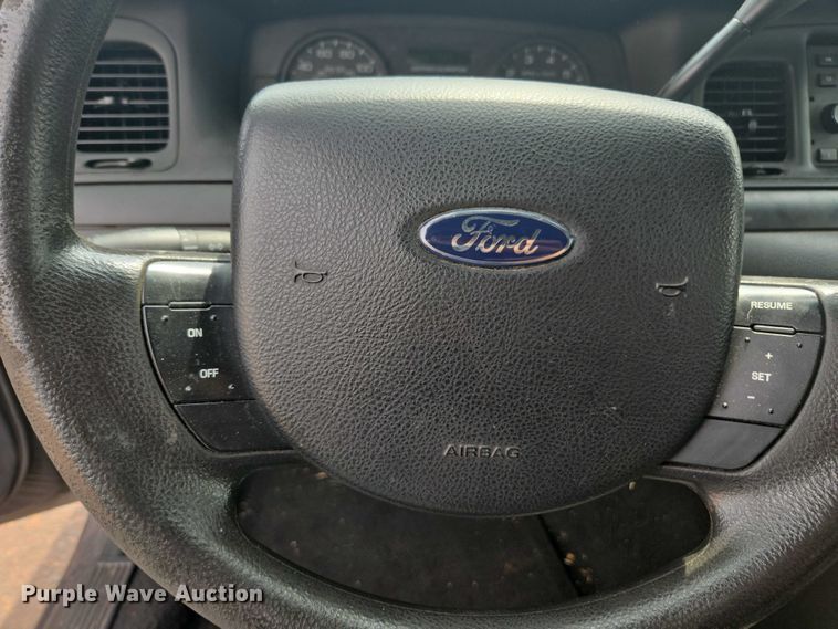 image for item EU4567 2007 Ford Crown Victoria Police Interceptor 