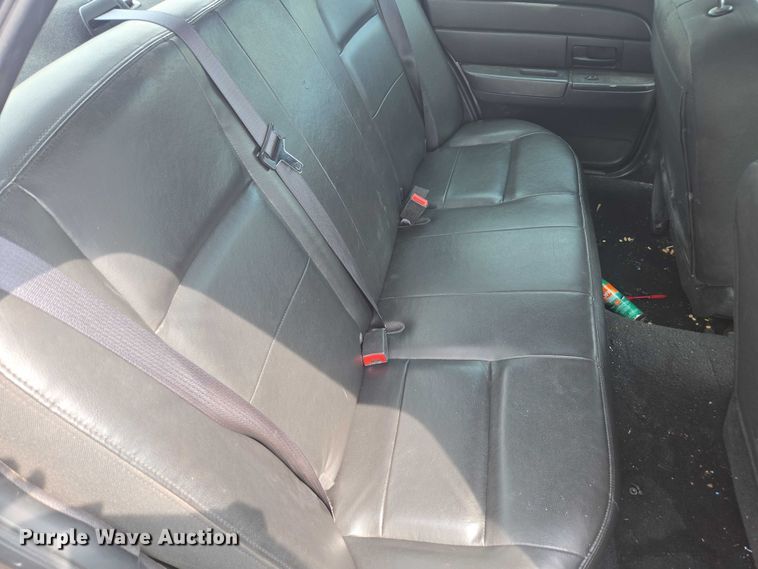 image for item EU4567 2007 Ford Crown Victoria Police Interceptor 