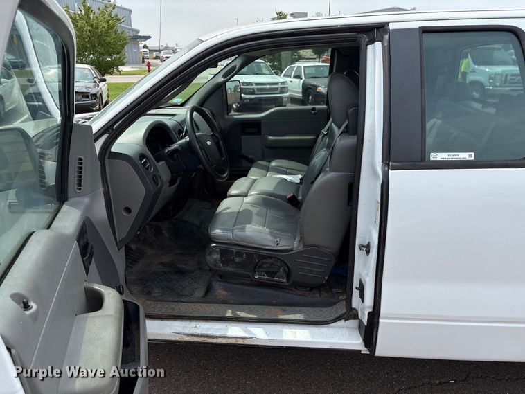 image for item EU4569 2007 Ford F150 SuperCab pickup truck