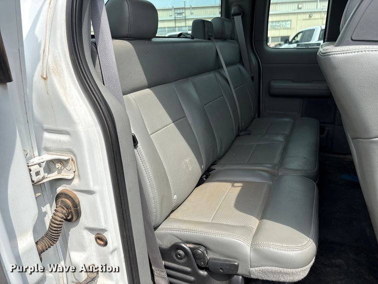 image for item EU4569 2007 Ford F150 SuperCab pickup truck