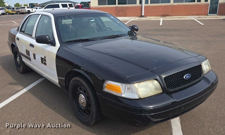 image for item EU4570 2011 Ford Crown Victoria Police Interceptor 