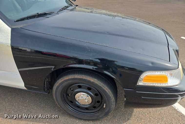 image for item EU4570 2011 Ford Crown Victoria Police Interceptor 