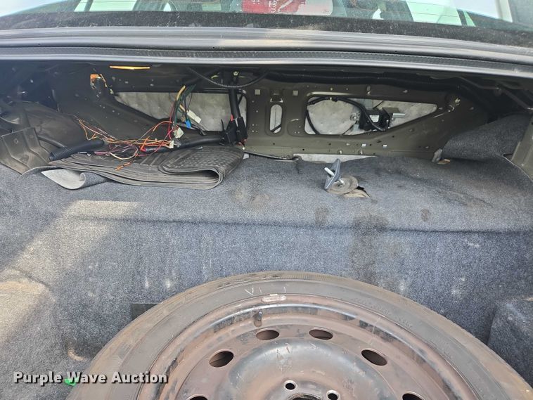 image for item EU4570 2011 Ford Crown Victoria Police Interceptor 