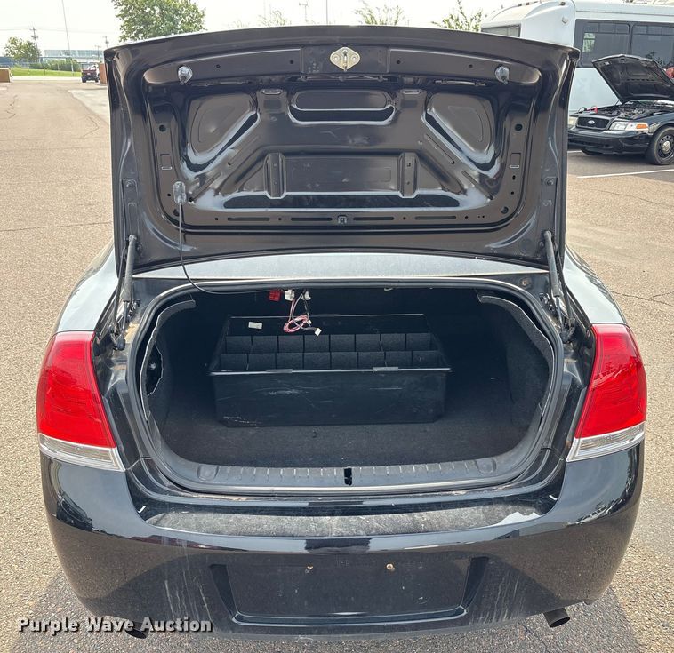 image for item EU4571 2011 Chevrolet Caprice Police 