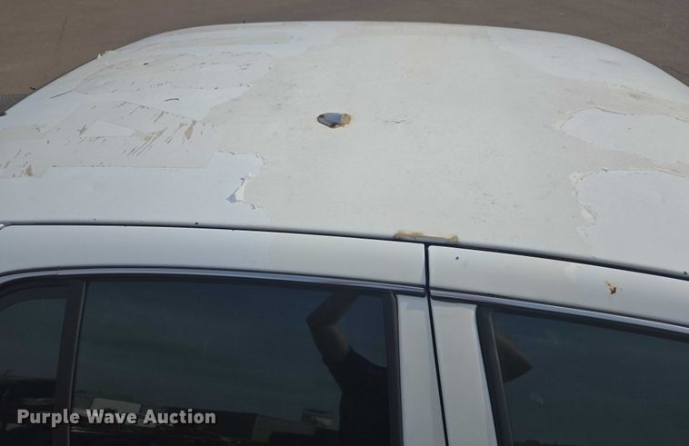 image for item EU4572 2010 Ford Crown Victoria 