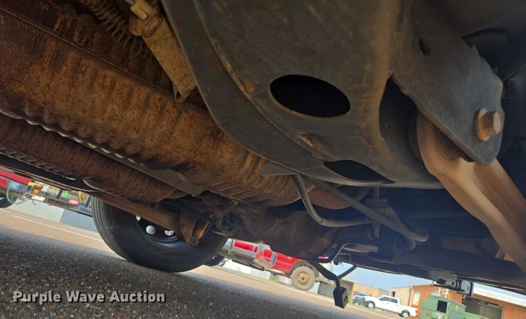 image for item EU4572 2010 Ford Crown Victoria 