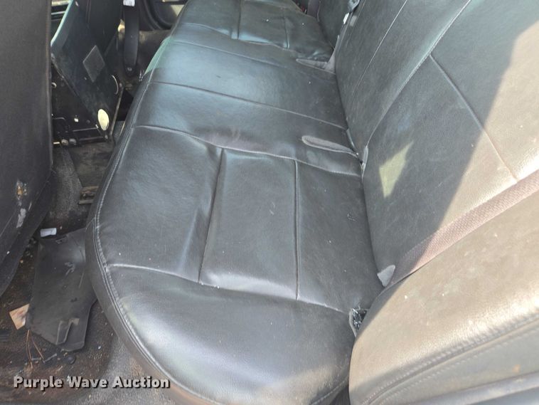 image for item EU4572 2010 Ford Crown Victoria 