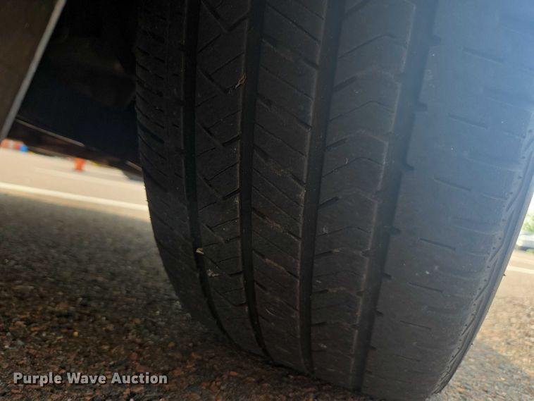 image for item EU4572 2010 Ford Crown Victoria 