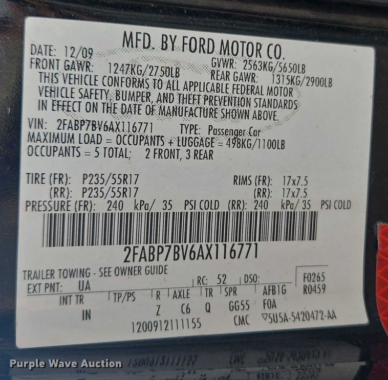 image for item EU4572 2010 Ford Crown Victoria 