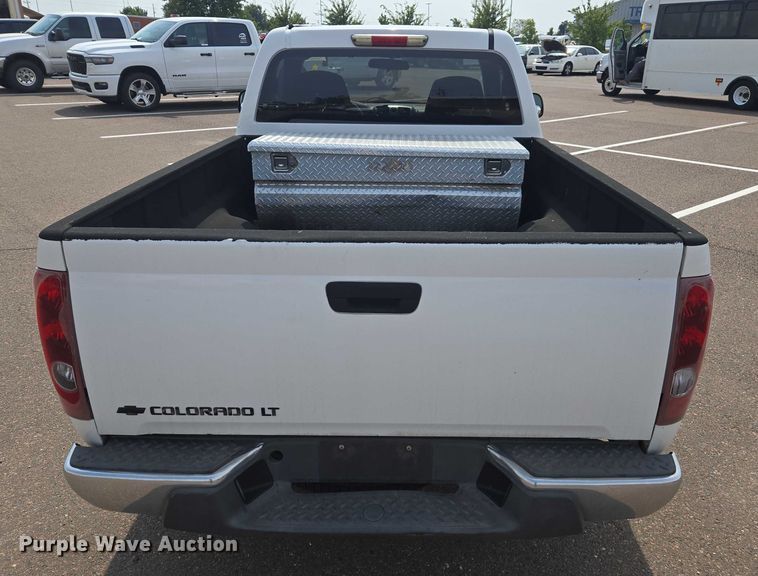 image for item EU4573 2008 Chevrolet Colorado pickup truck