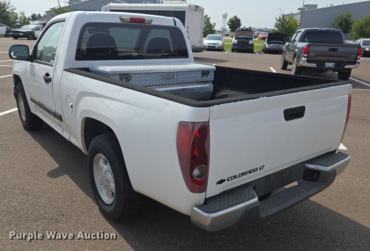 image for item EU4573 2008 Chevrolet Colorado pickup truck