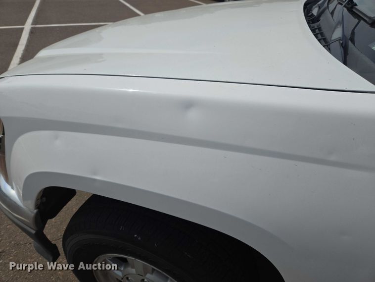 image for item EU4573 2008 Chevrolet Colorado pickup truck