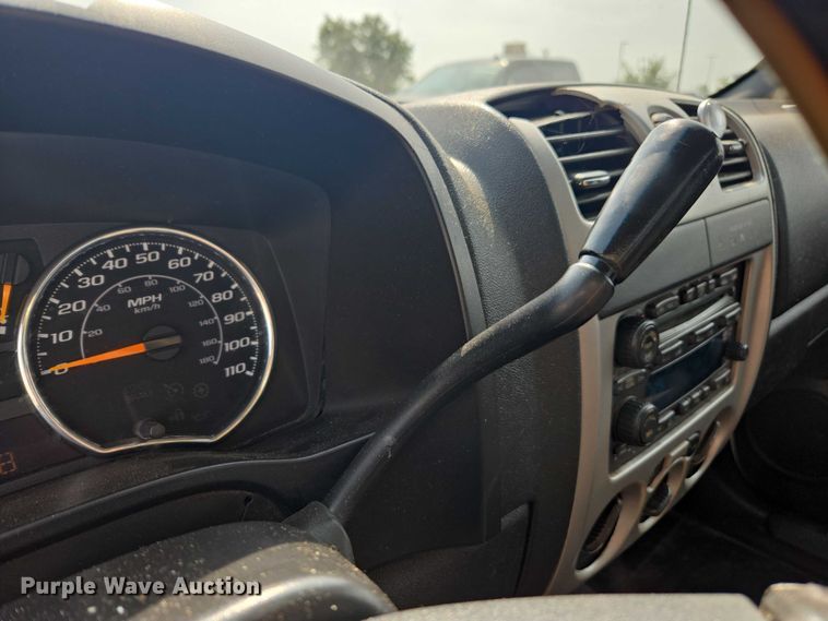 image for item EU4573 2008 Chevrolet Colorado pickup truck