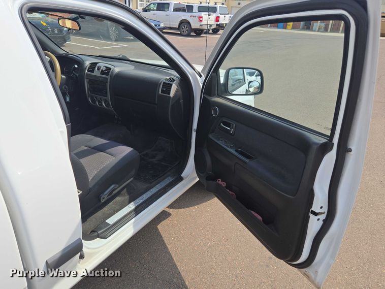 image for item EU4573 2008 Chevrolet Colorado pickup truck